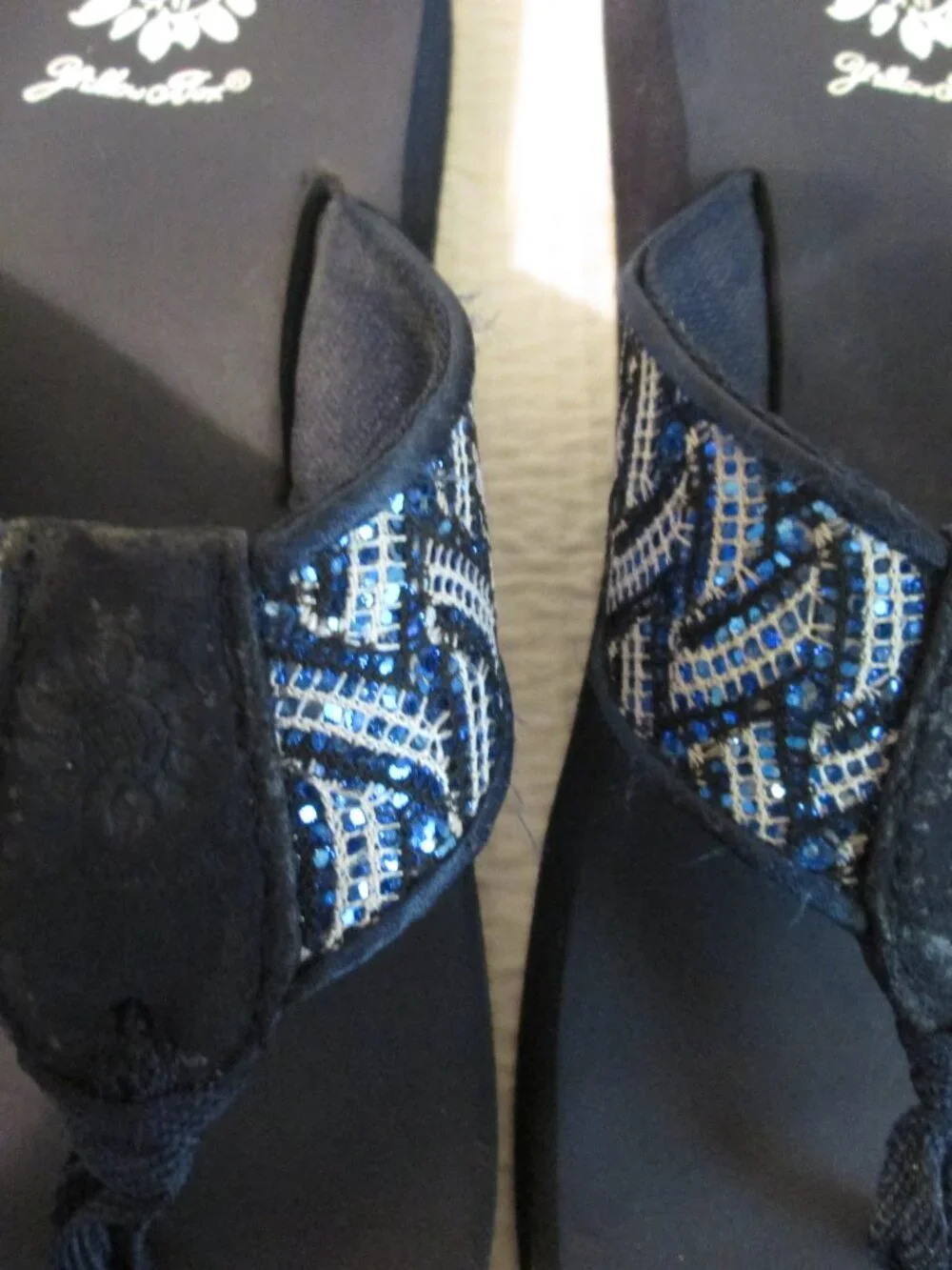 Yellow Box Women's Navy Blue Flip Flops Size 7.5 - Picture 2 of 11